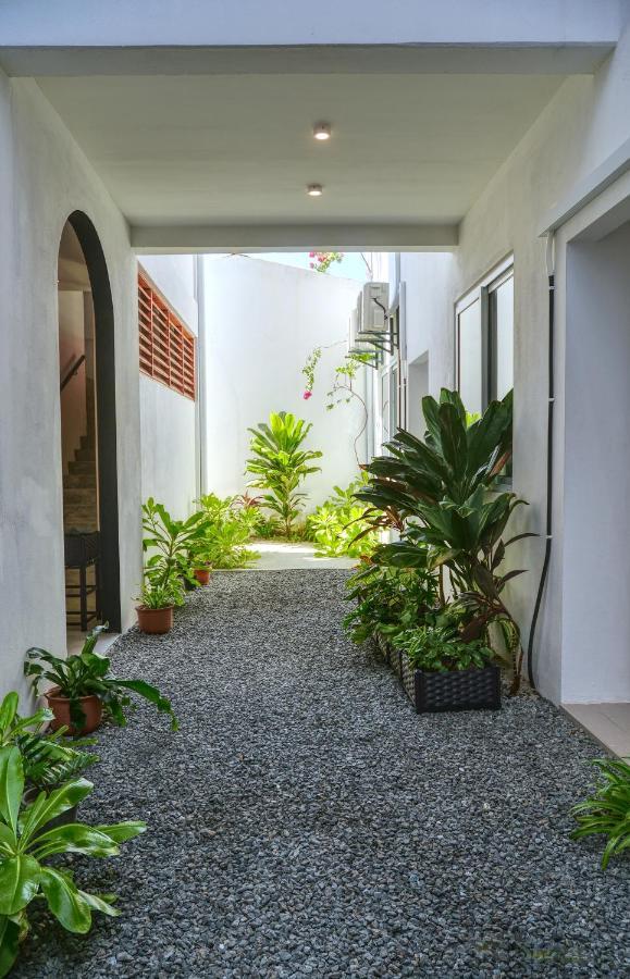 Island Ambience Hotel Maafushi Kültér fotó